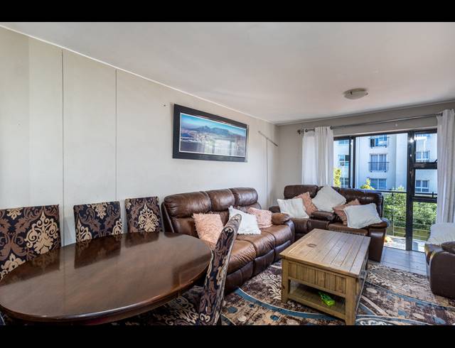 2 BEDROOM APARTMENT FOR SALE IN TYGER WATERFRONT